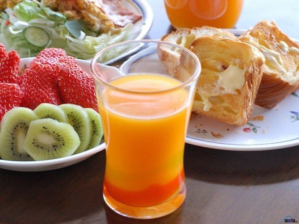 Как питаться, чтобы быть стройной и не голодать.Сохрани себе!До 15.00 - углеводы, овощи и белки:1. ...