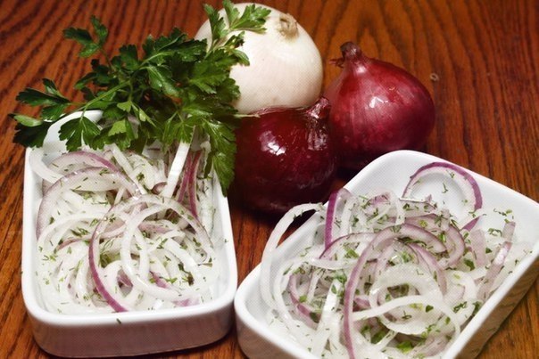 Маринованный лук к шашлыку — лучшая закуска! Маринованный лук к шашлыку нужно начинать готовить, ...