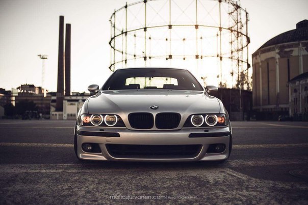 BMW 5 Series E39