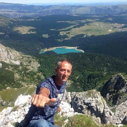 Almir, 49, 