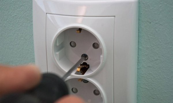 Как правильно подключить розетку к электросети. Эта статья о том, как правильно установить розетку. ...