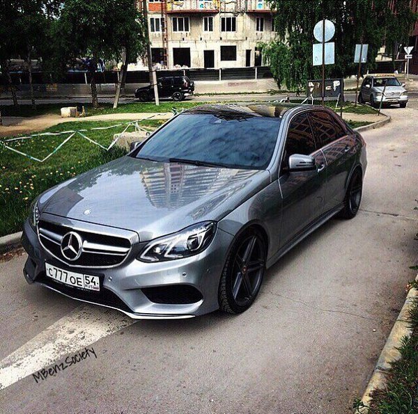 Mercedes-Benz E-Class W212