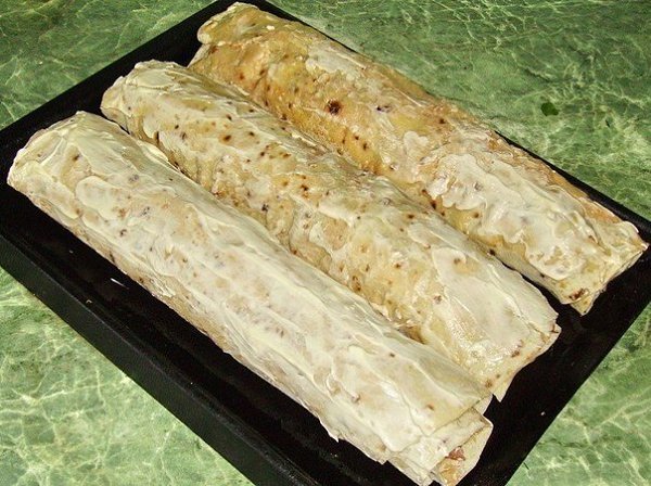 Фаршированный лаваш. Ингредиенты: Тонкий армянский лаваш — 1 шт. Мясо или любые мясные изделия на ... - 5