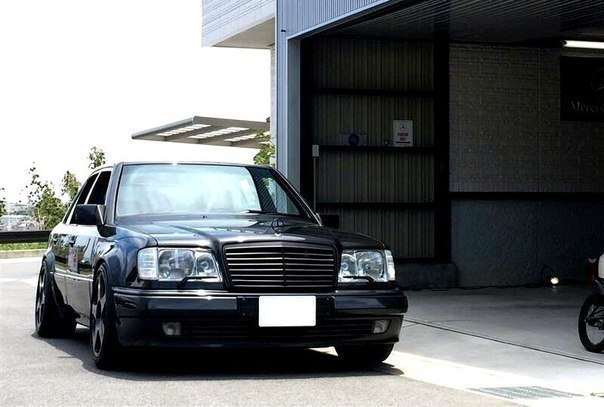 Mercedes-Benz E500