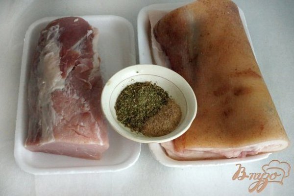 Мясной рулет.Ингредиенты:Корейка 1 кг.Грудинка свиная 1 кг.Специи для мяса 2 ст. л.Соль 1 ч. л.Мед ... - 2