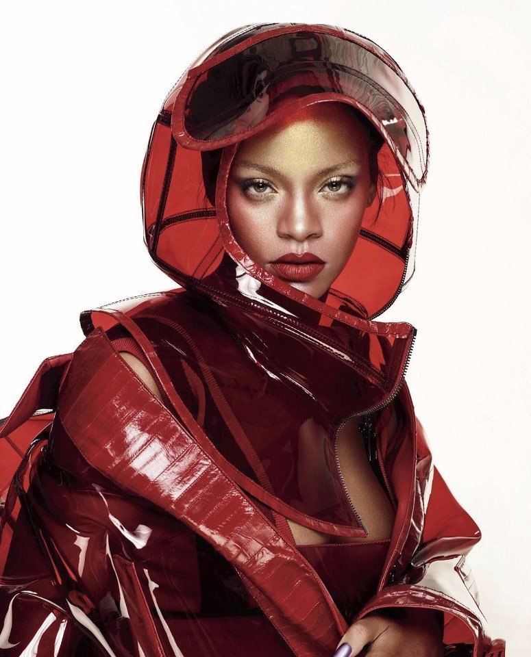     Elle,  2017 - 7