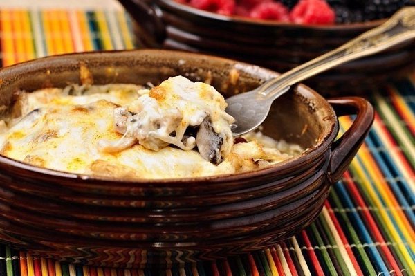 Жюльен с курицей и грибами.Отличный рецепт приготовления жульена с курицей, грибами, луком, сыром и ...