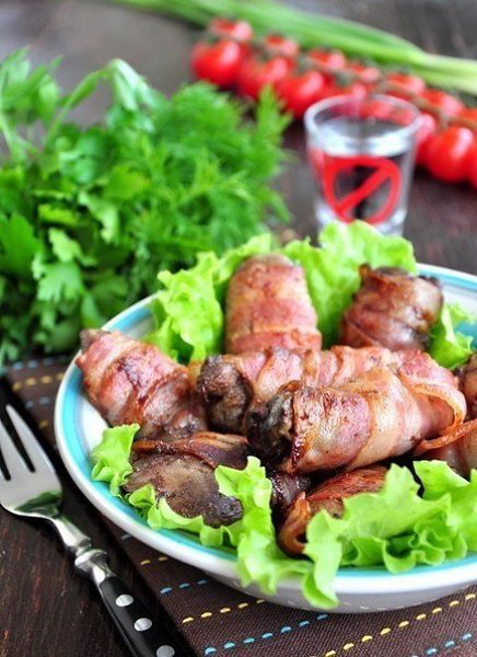 Румаки из маринованной куриной печени за 20 минут.Ингредиенты:Печень куриная — 300 гБекон ... - 2