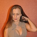  Woman, - -  11  2017    