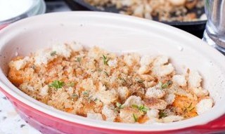Гратен из тыквы с сыром. Картофель, пожалуй, самый популярный гарнир на праздничном застолье, ... - 8