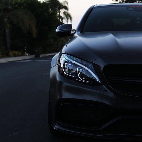 Mercedes-AMG C63 Coupe