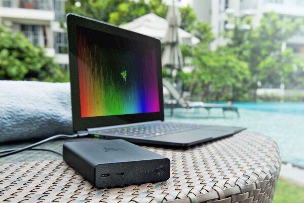 Razer Power Bank — портативный аккумулятор на 12800 мАч.Новинка только анонсирована. Продажи ...