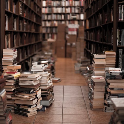 Книги, которые помогут вам увеличить доход, найти его новые источники: 1. Бодо Шефер «Money, или ...