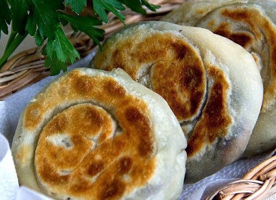 Жареные лепешки с грибной начинкой.Вкусные лепешки с ароматной начинкой из грибов - отличная ... - 2