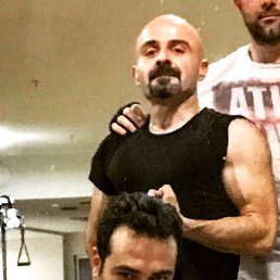 Emre, �������, 47 ���