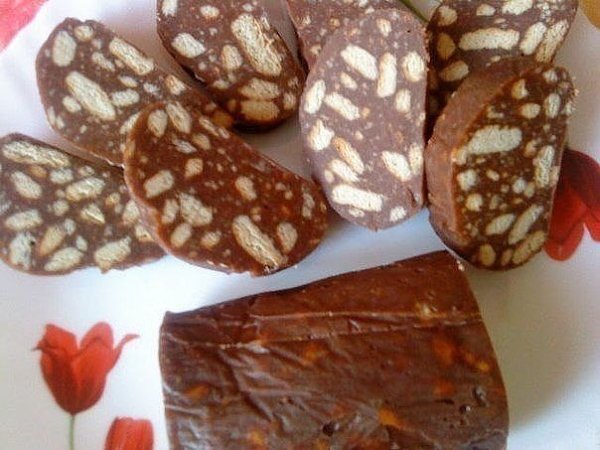 Минутка (очень вкусная).ПриготовлениеРастопить 200гр. сливочного масла, смешать с 1 стаканом сахара, ...