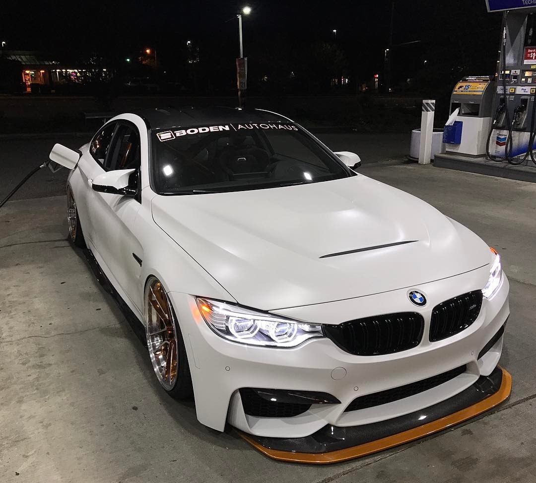  | BMW - 3  2018  03:53