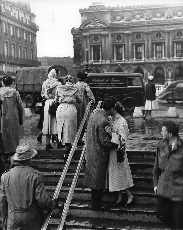 Paris, City of https://fs-play.com/away?to=/sl/oZ53 Robert Doisneau