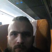 Viktor, 37 , 