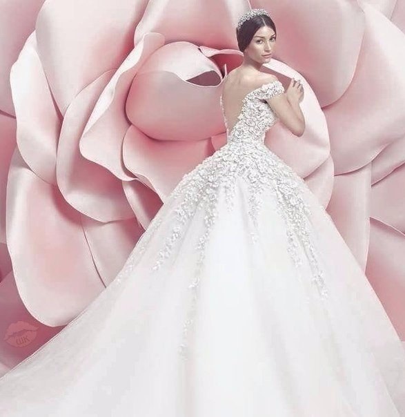      Michael Cinco's. - 6