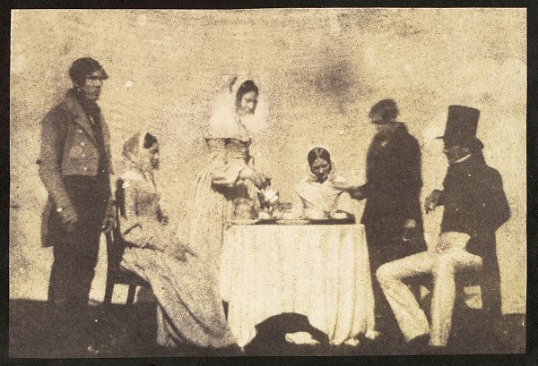 Чаепитие в аббатстве Лакок. Графство Уилтшир. Великобритания. 1843 год. #июнь@phistory | ...