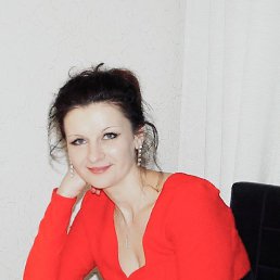Oksana, 40, 
