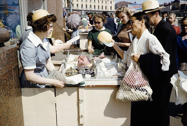 Советская Москва 50-х годов в фотографиях Харрисона Формана - 13