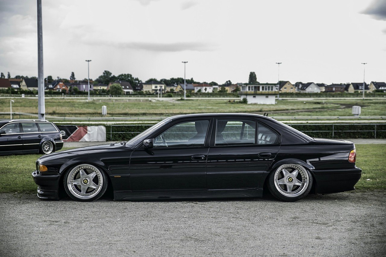 BMW e38