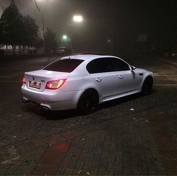  M5 E60