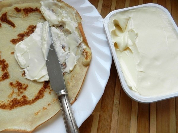 Рулетики из блинов с лососем.Сохрани, чтобы не потерять Ингредиенты:Маринованный или малосольный ... - 3