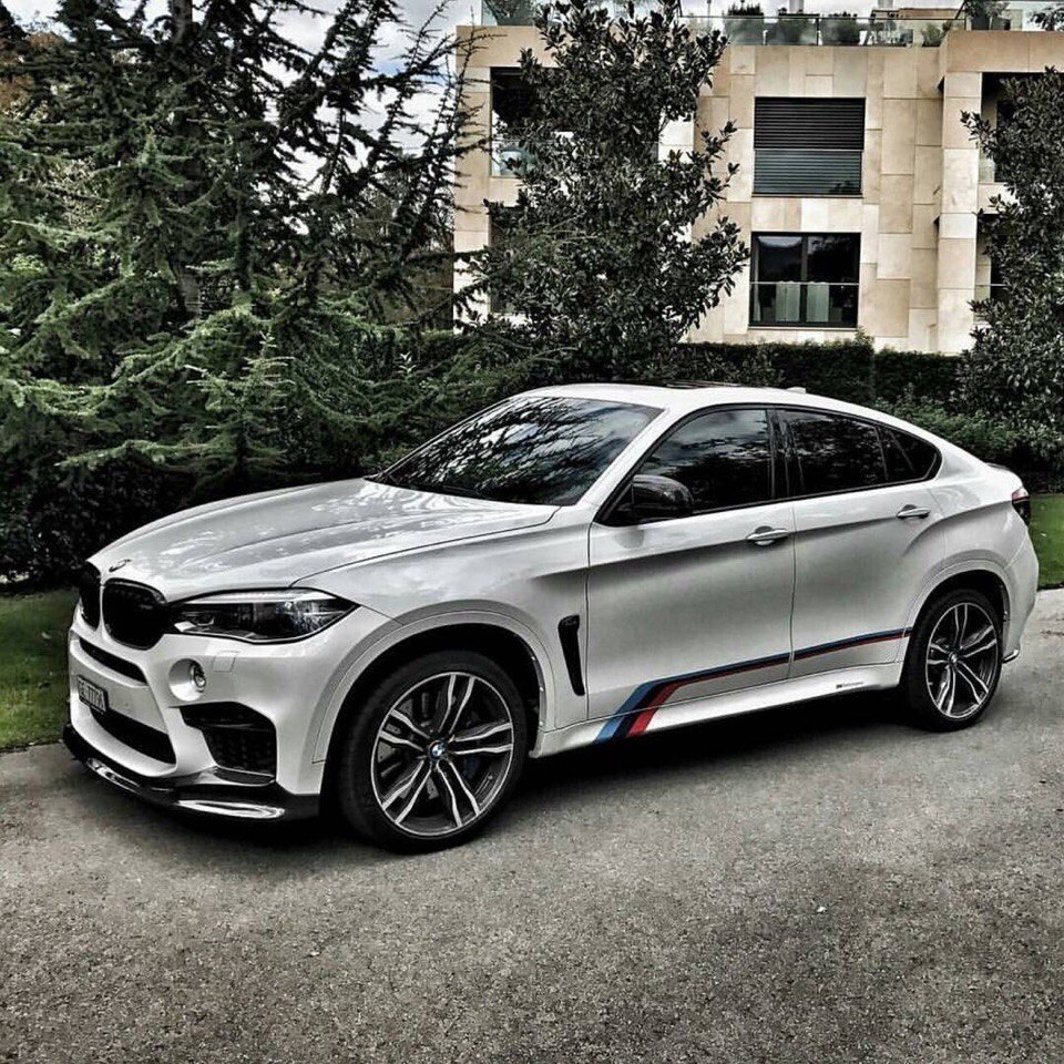 X w m. Бмв икс 6 м. Bmw x6m 2022. Bmw x6 m 2021. Бмв х6 амг.