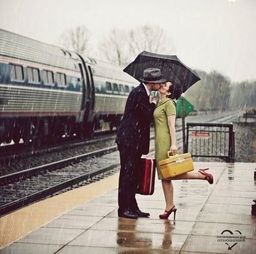 Любимых чувствуют душой. Их не встречают в жизни дважды. Им просто вместе хорошо, а расстояние ...