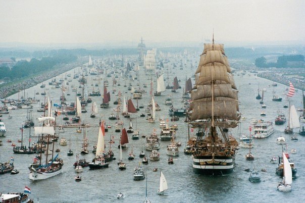   5    oo  o SAIL Amsterdam.