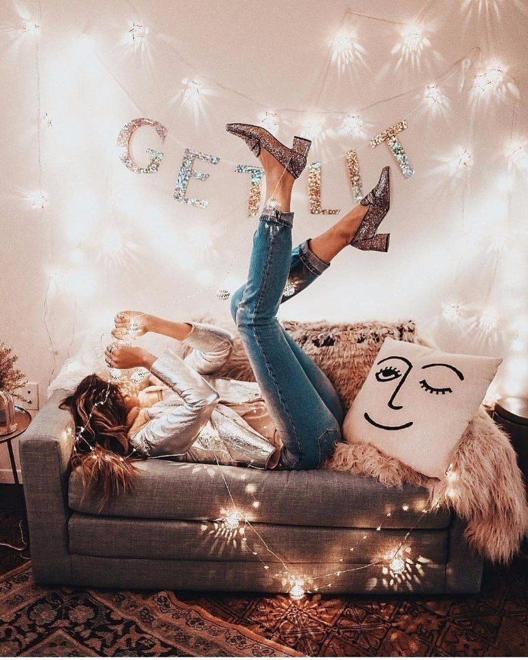  !