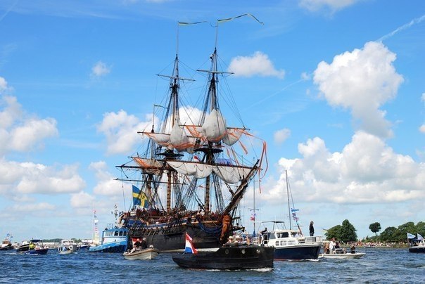   5    oo  o SAIL Amsterdam. - 9