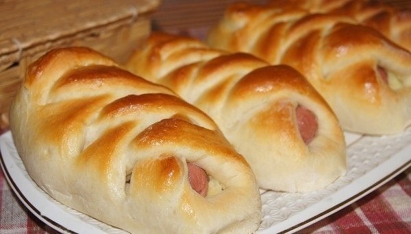 Такие сосиски можно взять с собой на работу для перекуса... Сосиска с картофелем в тесте Нам ...