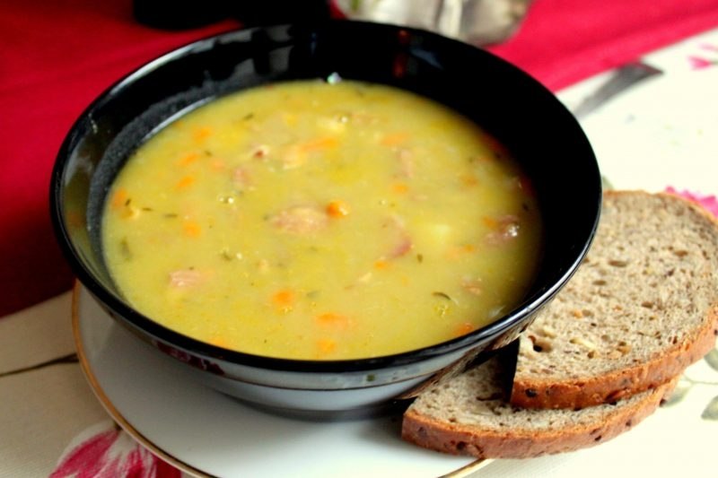 Гороховый суп – 56 Ккал.Чтобы такой супчик был не только вкусным, но и полезным, готовим его не с ...