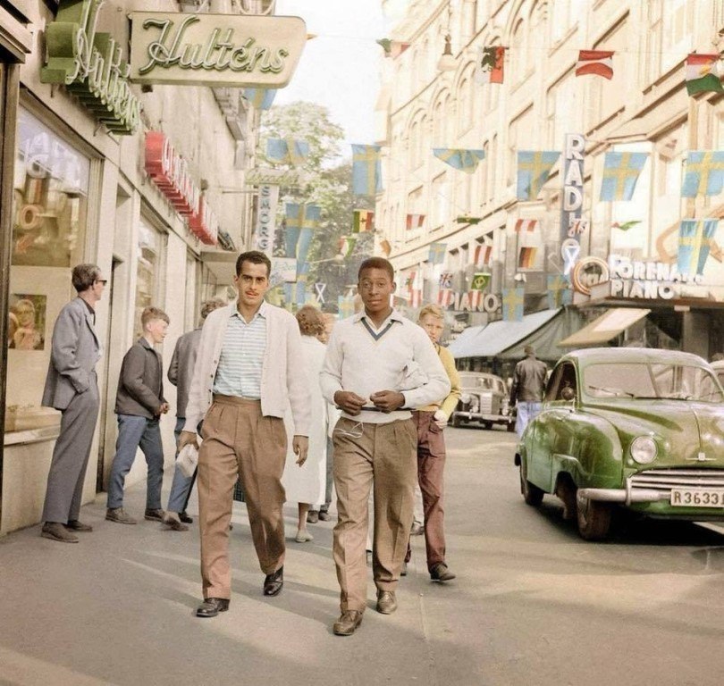   . 1958 -    .       .