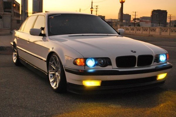  | BMW - 22  2017  03:32
