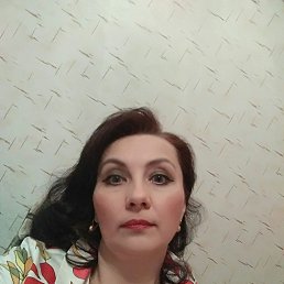Yana, 43, 