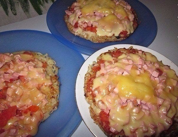 МОЛНИЕНОСНАЯ КАРТОФЕЛЬНАЯ ПИЦЦА НА СКОВОРОДКЕ! Приготовь пиццу за 10 минут! Ингредиенты: Для основы ...