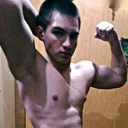 Дмитрий, 25, Валуйки