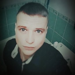 Михаил, 25, Никополь