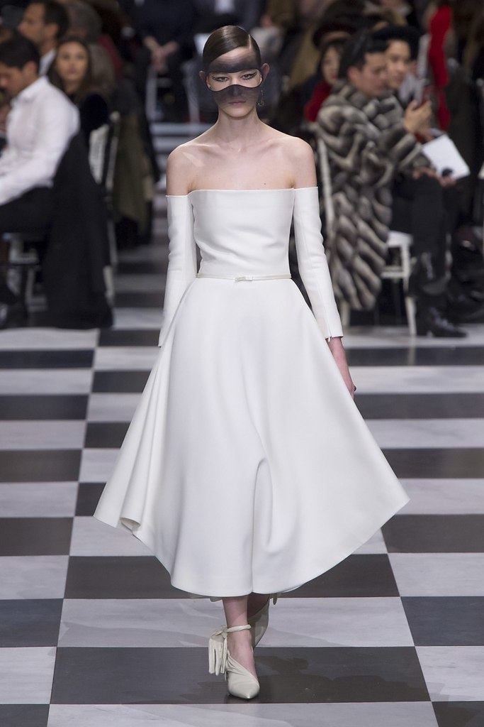 Dior. Haute Couture. Spring Summer 2018 - 9