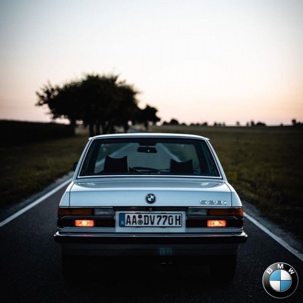 BMW 5 Seris E28 - 2
