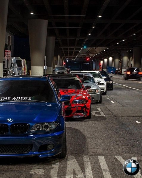  BMW