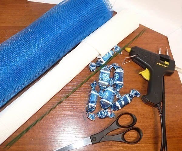 Лилии из конфет - 2