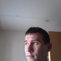 Vjatseslav, 36, 