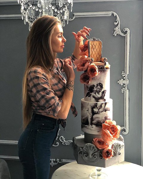 Сказочные тортики Елены Гнут, кондитера из Калининграда.