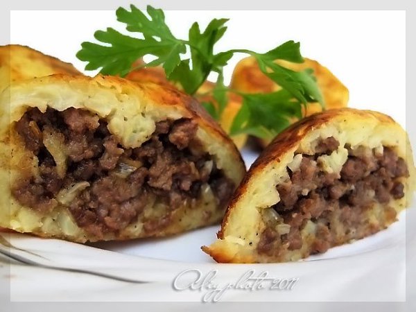 Картофельные зразы с фаршем. Делала все